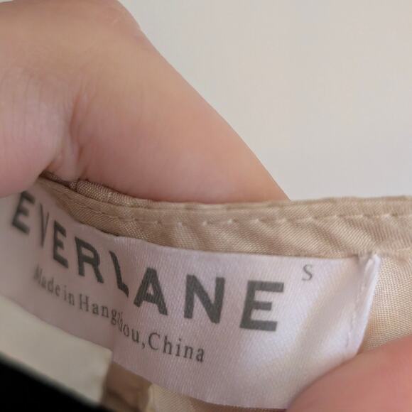 Everlane Women's Sleeveless Silk Tank Top Scoop Neck Pocket Cream Size S - Picture 7 of 8